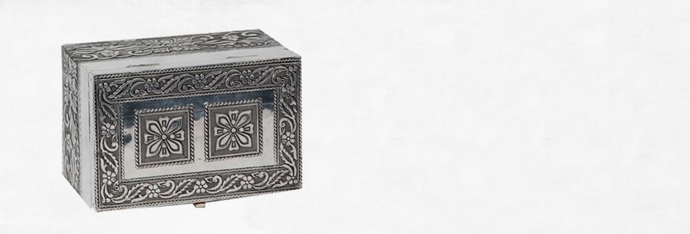 The Heirloom Tea Gift